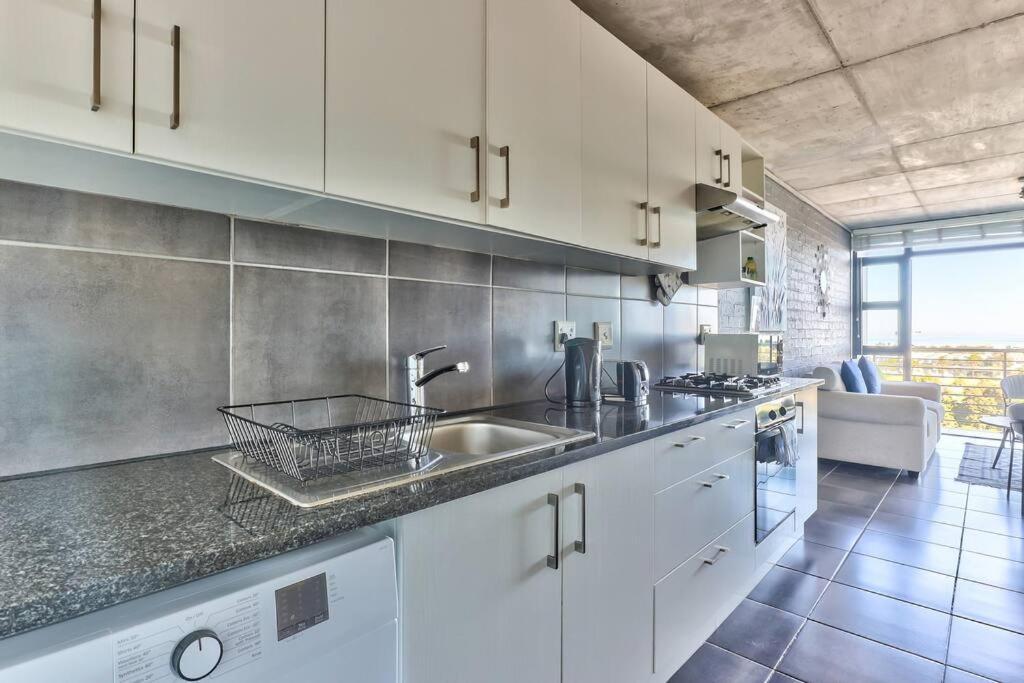 2 Bedroom Secure Pool Wifi Apartamento Cidade Do Cabo